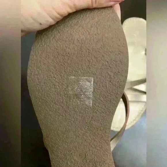 Madewell Boardwalk Skinny Sandals in Metallic Rose leather - Picture 6 of 13